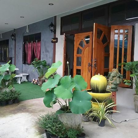 Sawang Guesthouse Ban Sawang Yai Luaran gambar